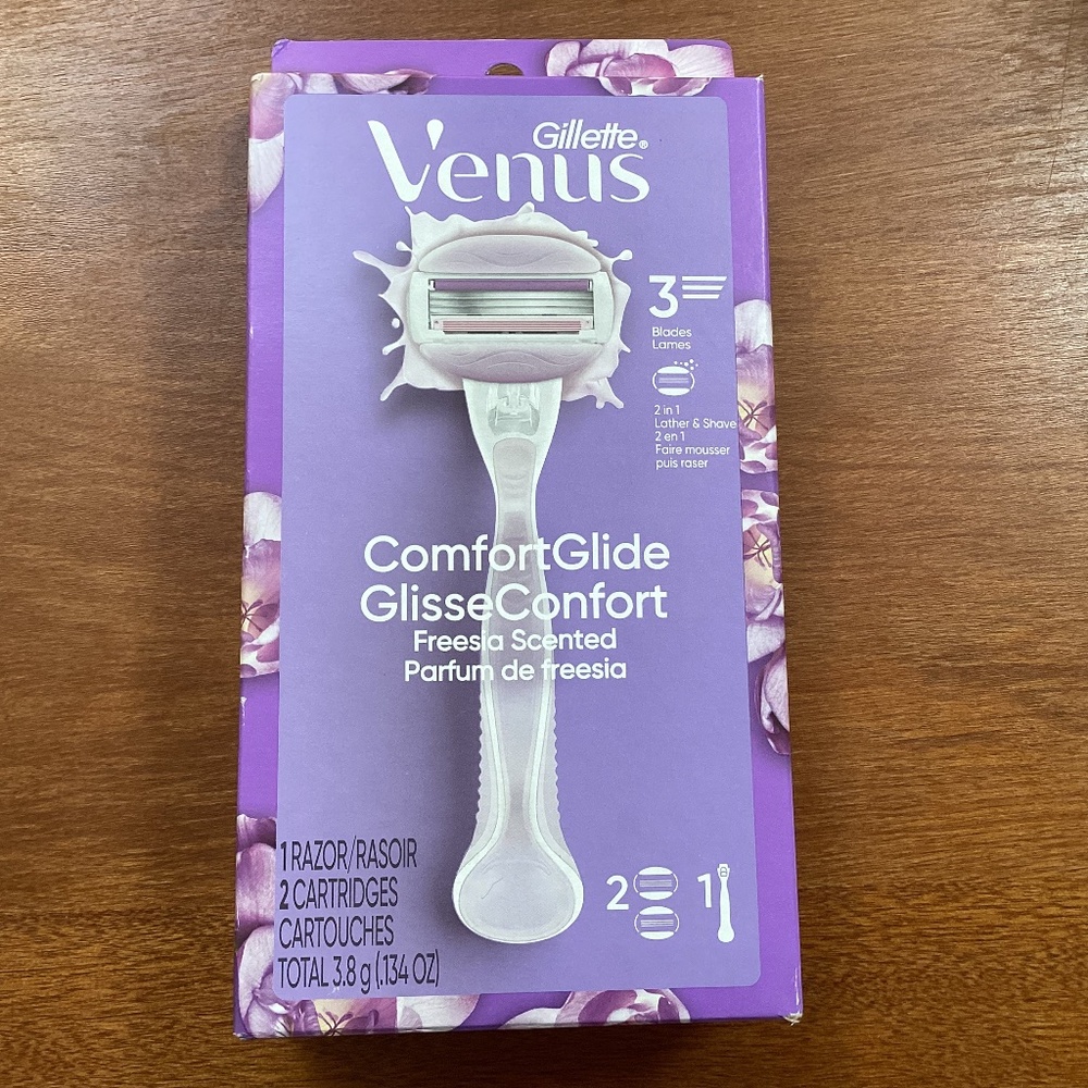 Gillette Venus Comfort Glide New